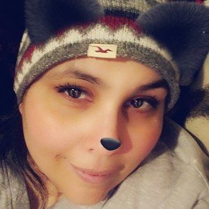 Meet your Posher, Evelyn